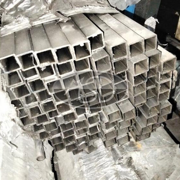 produk20 Besi Hollow Galvanis Kotak